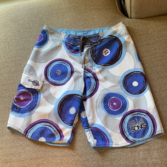 Billabong board shorts men’s sz 33
